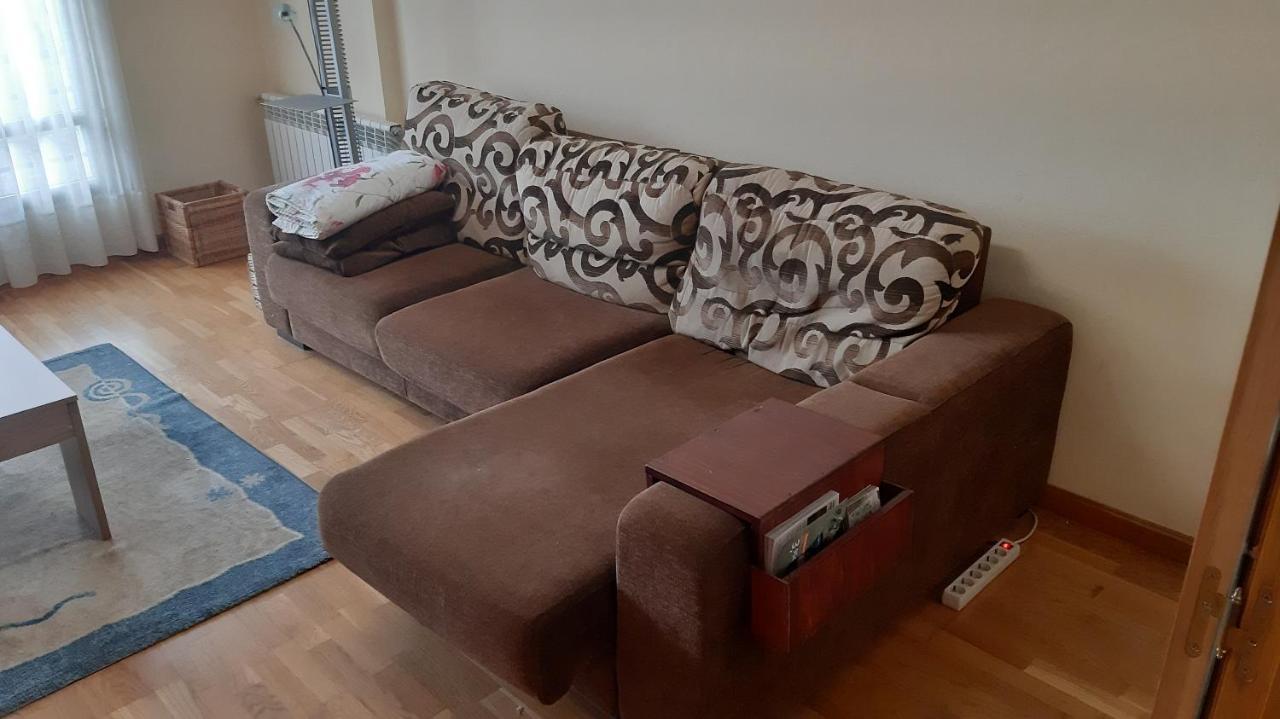 Piso Tranquilo Ponferrada Apartment Luaran gambar