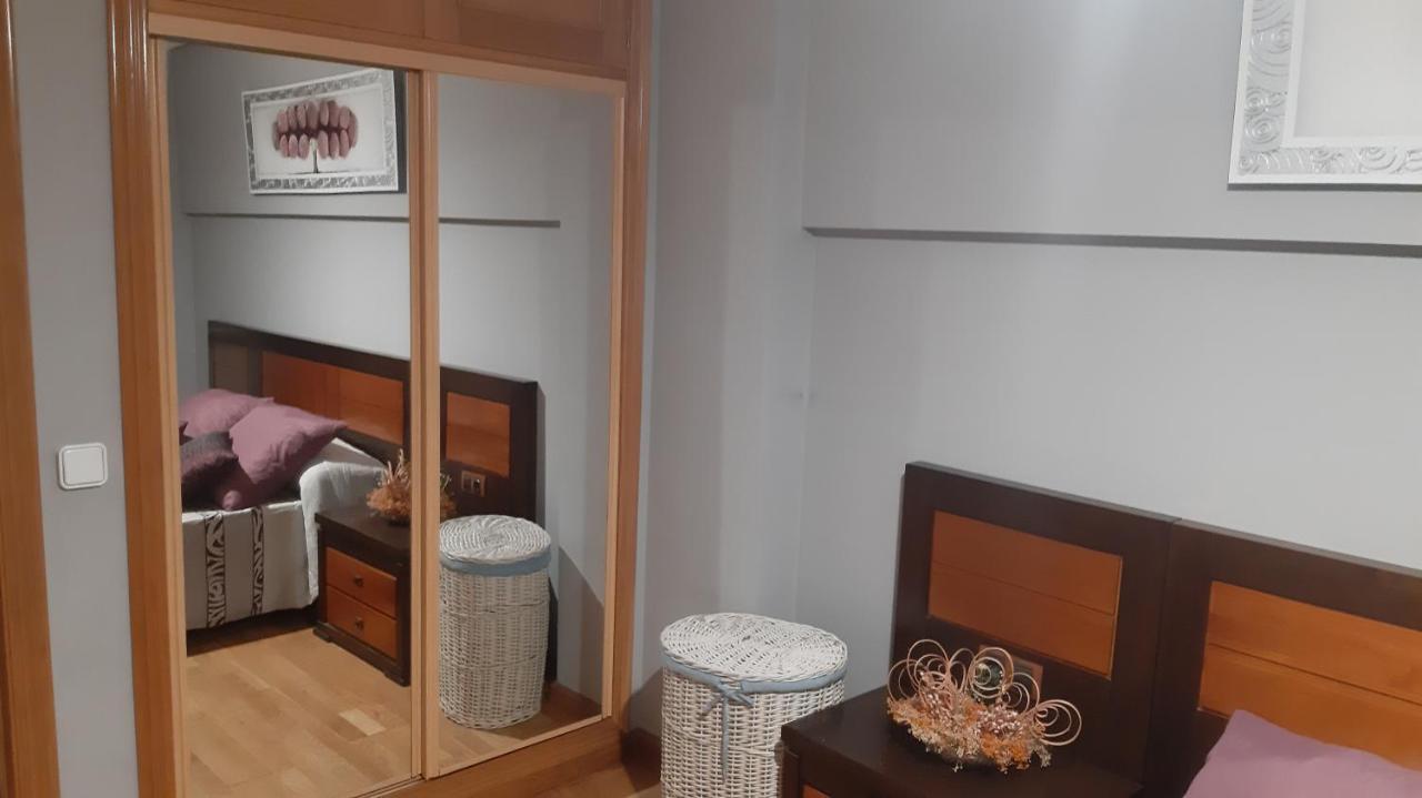 Piso Tranquilo Ponferrada Apartment Luaran gambar